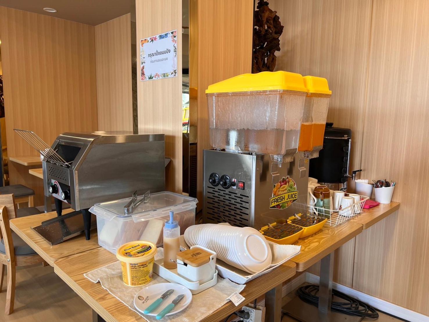 Berich Hotel Tak Bagian luar foto