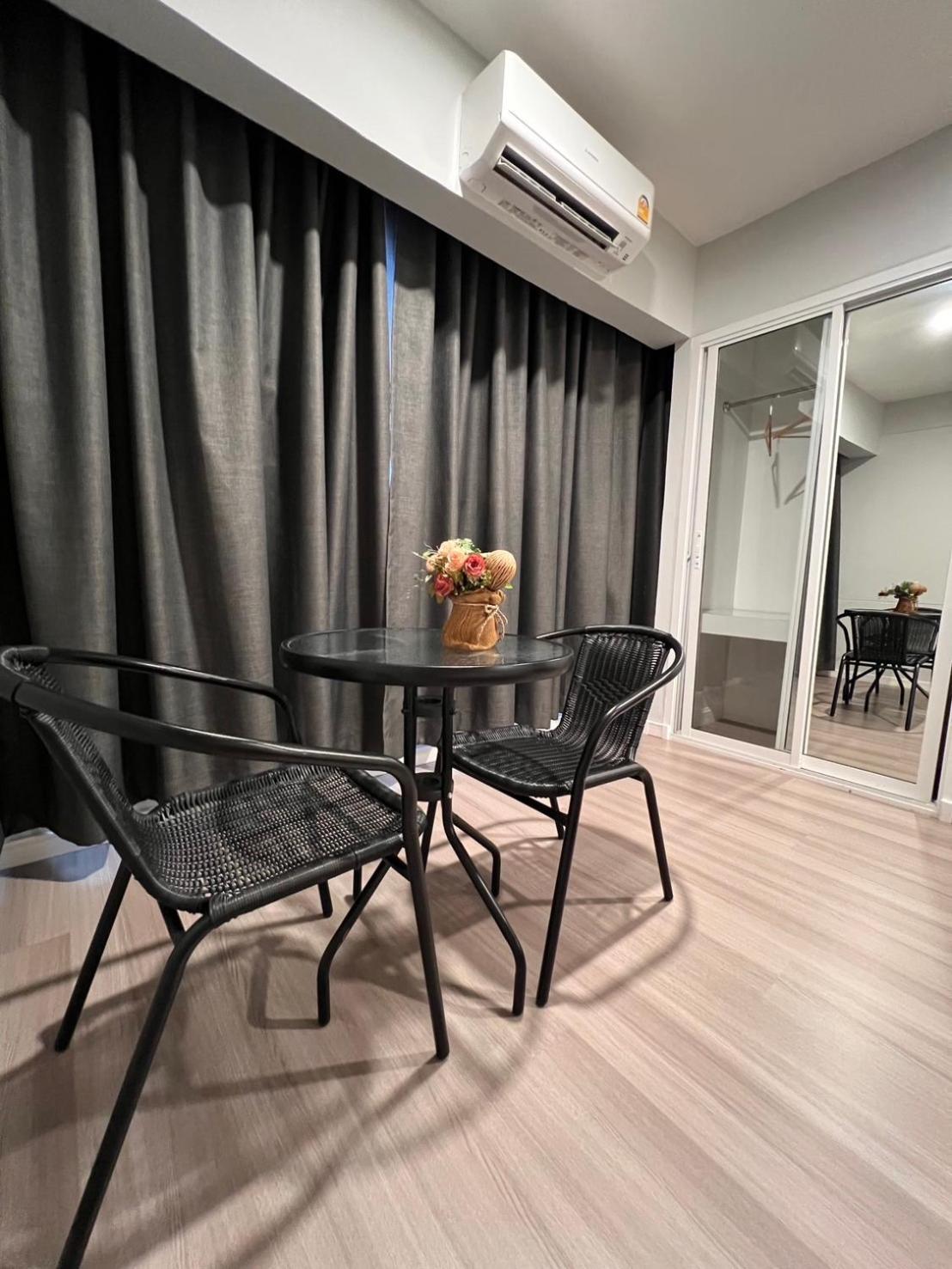 Berich Hotel Tak Bagian luar foto